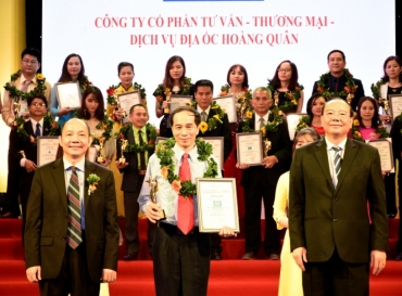 HOANG QUAN GROUP RECEIVES TITLE OF TOP 10 VIETNAM LEADING BRANDS 2017